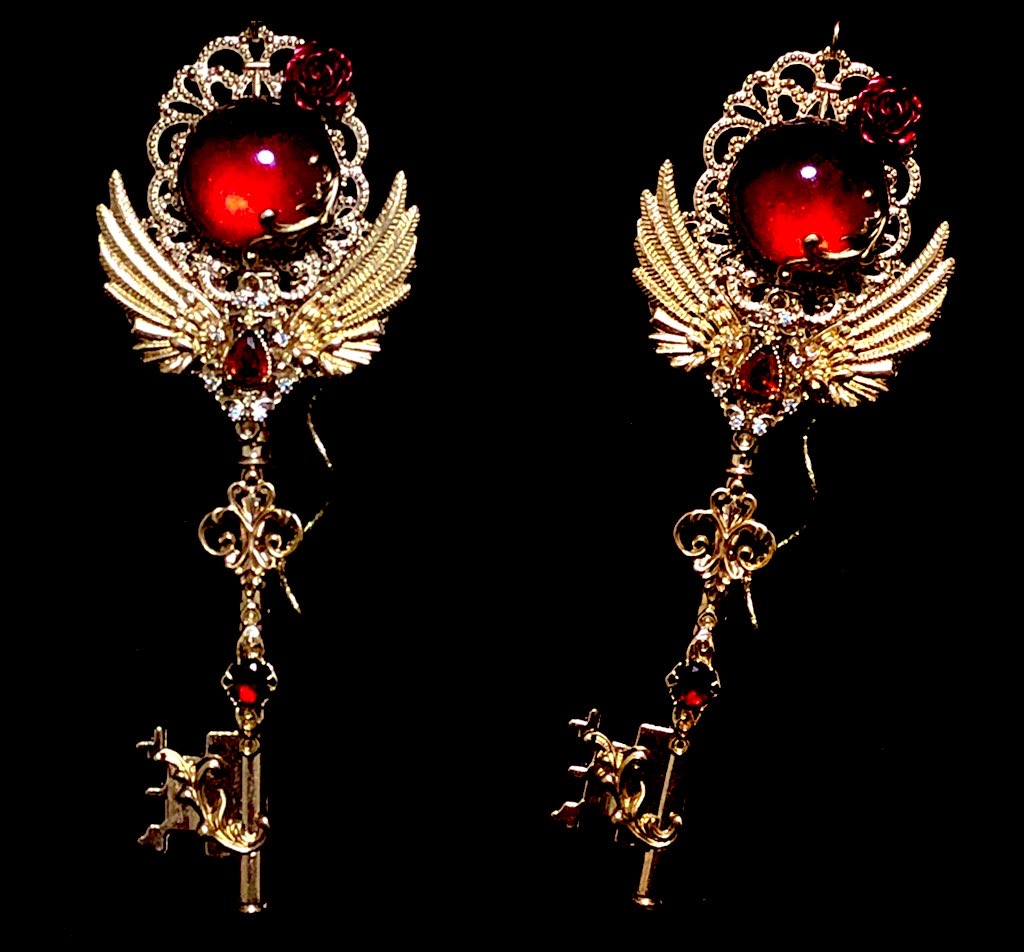 宝石オーブの魔法鍵ネックレス | Kira Kawa Rainbowのお店☆