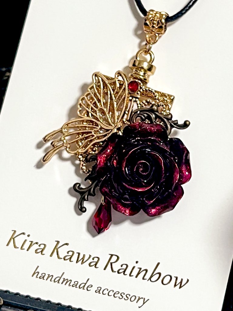 真夜中の幻想曲ネックレス – Nocturne Rouge – | Kira Kawa Rainbowの
