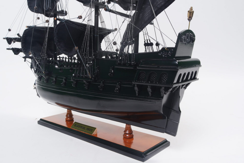 帆船模型 完成品 木製 カリビアンパイレーツ ブラックパール号 全長