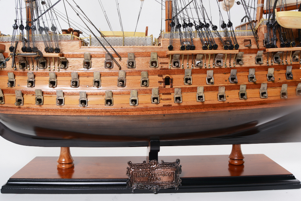 帆船模型 完成品 木製 イギリス海軍 軍艦 HMS ヴィクトリー号 HMS 