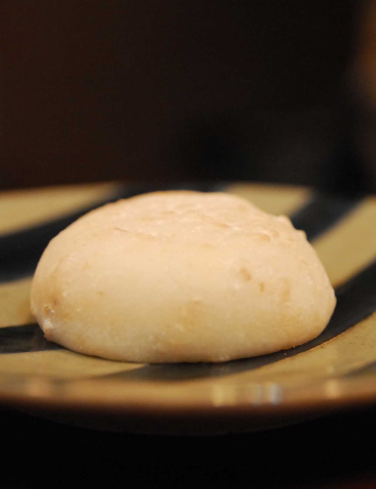 「コシ」が違う力強い玄米のお餅です。