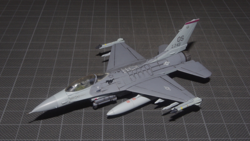 F-16Iファイティングファルコン【希少入手困難品】限定1名 F-16Iファイティングファルコン【希少入手困難品】限定1名