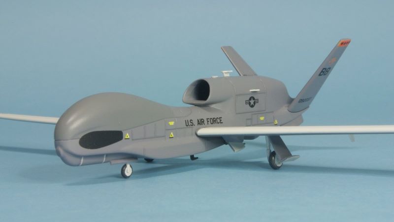 1/144 RQ-4Bグローバルホーク アメリカ空軍 (2-108) | らんでぃんぐ・ぎあ