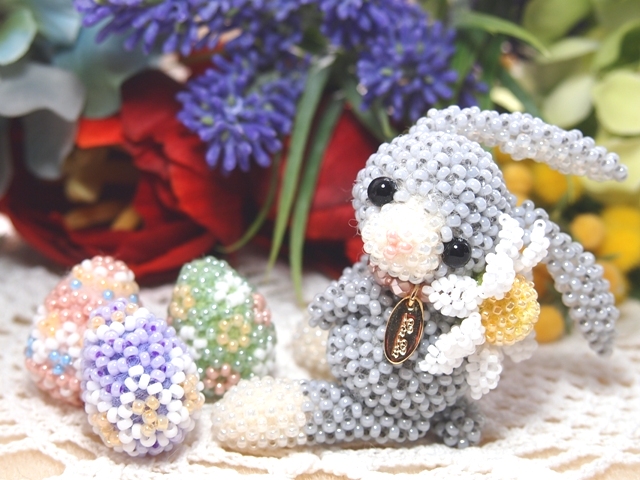 あみぐるみのうさちゃん*Happy Easter! 】 | LeaLea beads