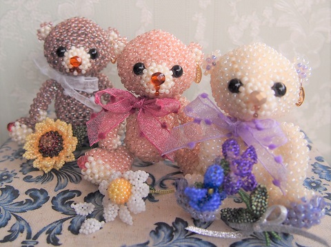 あみぐるみのテディベアMarieちゃん*花占い | LeaLea beads
