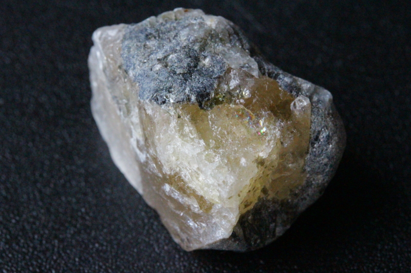 極上！宝石質ピーチカラー！超高波動ロシア産フェナカイト原石15.6g 