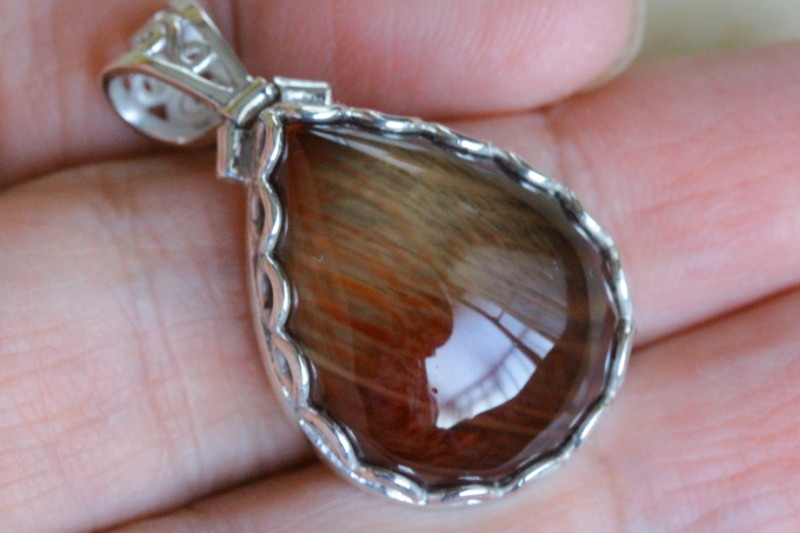 クリックで画像を表示