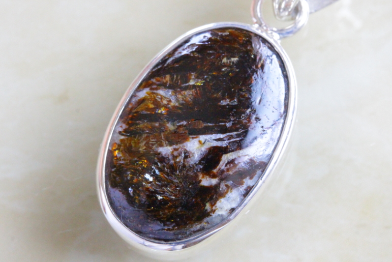 クリックで画像を表示