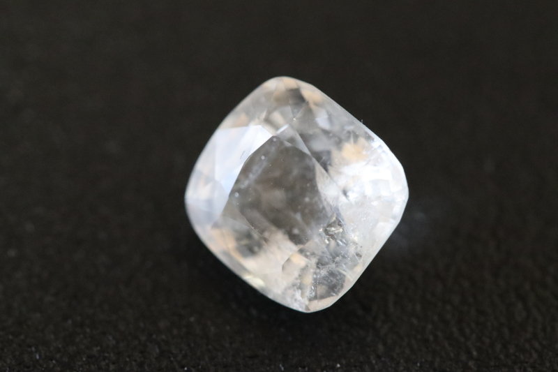 極上宝石2.70ct！超高波動ロシア産フェナカイト・ルース鑑別書付き【最高品質・超透明・超光沢・超激レア】 | ライネライト・クリスタル天然石  ロシア産フェナカイト専門店