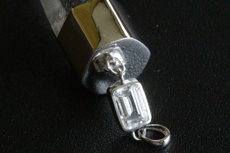 クリックで画像を表示