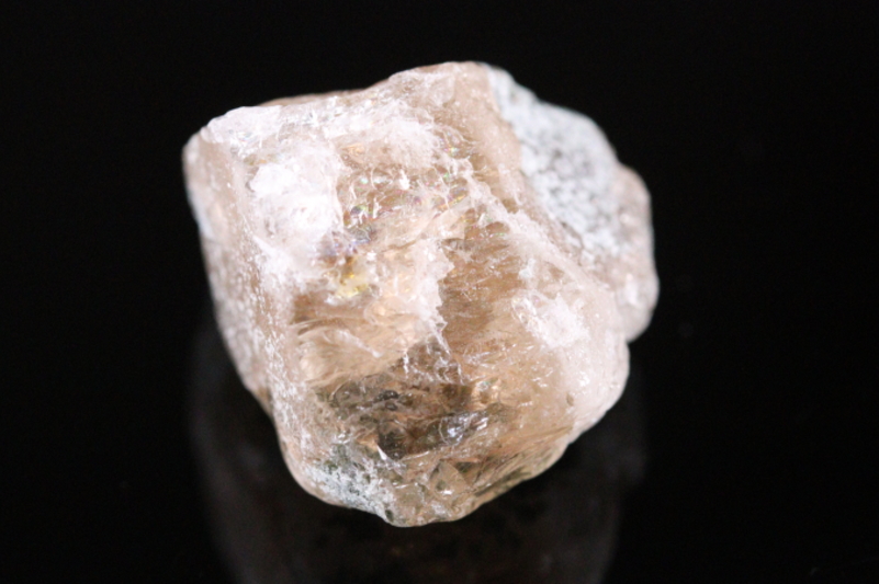 ゴールデンフェナカイト30.2ct！ぎらぎらレインボー！超高波動