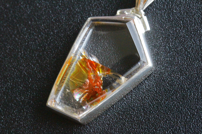 クリックで画像を表示