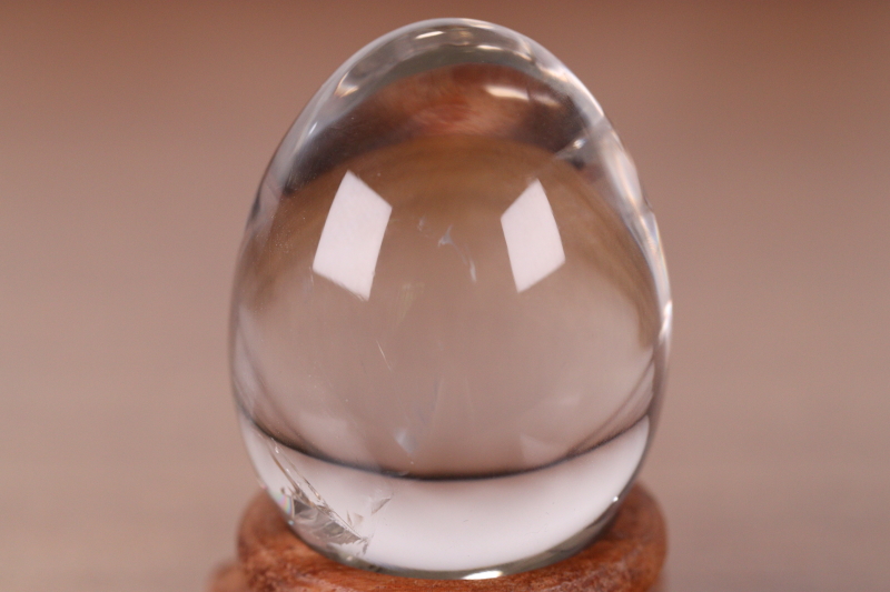 超透明！レインボー入り！高波動ウラル産レムリアン水晶エッグ49mm