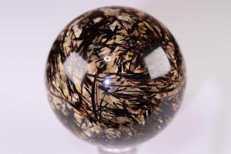 極上高波動53mm！ロシア産アストロフィライト丸玉【最高品質・高波動