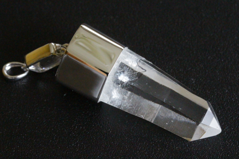 クリックで画像を表示