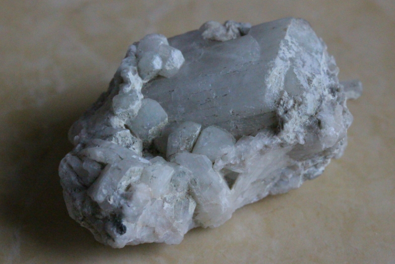 kazuyo◾️ロシア産ナトロライト原石 kazuyo◾️ロシア産ナトロライト原石 kazuyo様専用◾️ロシア産