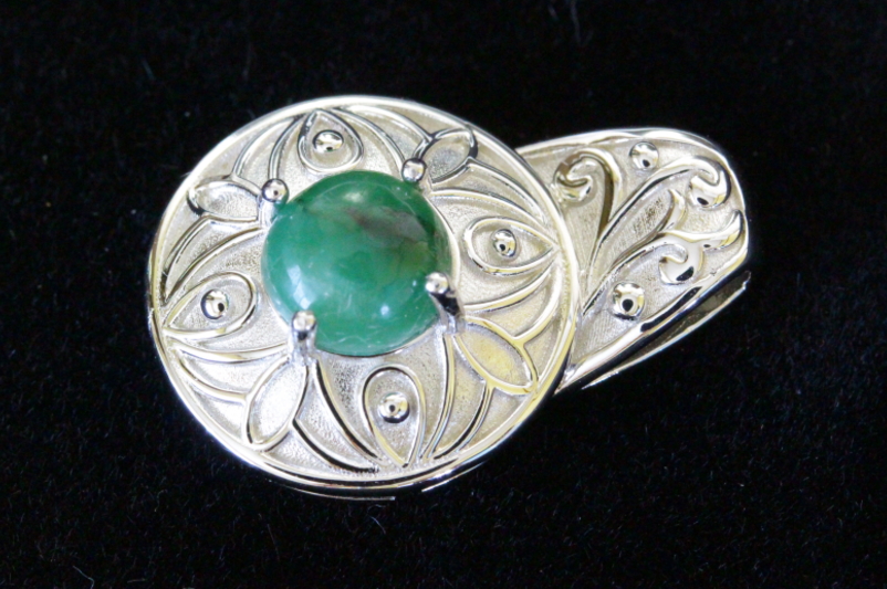 クリックで画像を表示