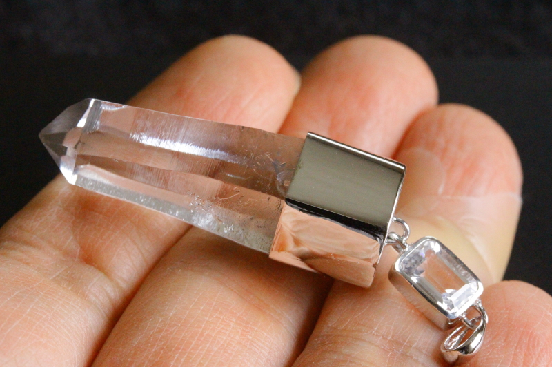 クリックで画像を表示