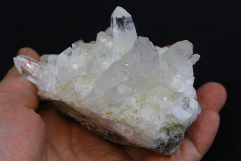 超激レア！宮崎県日之影産・水晶クラスター【最高品質・透明・光沢