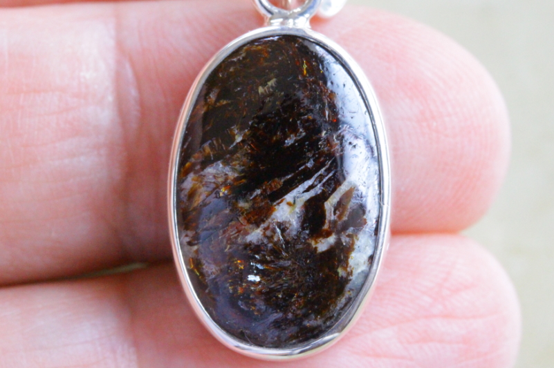 クリックで画像を表示