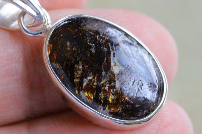 クリックで画像を表示