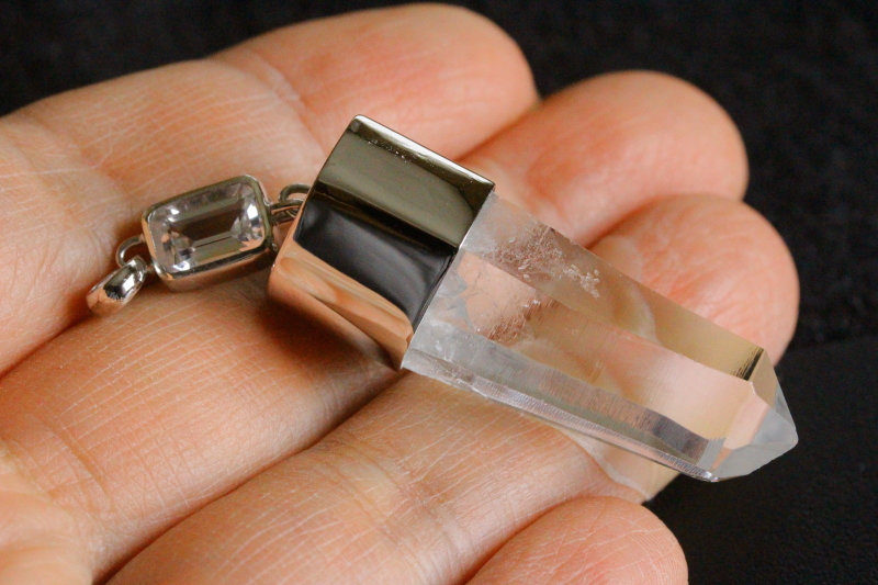 クリックで画像を表示