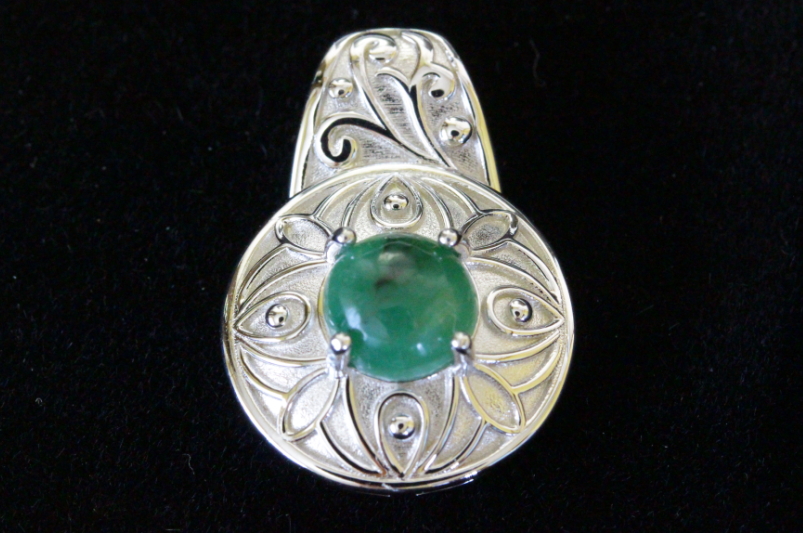 クリックで画像を表示