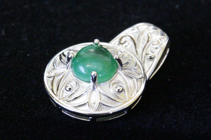 クリックで画像を表示