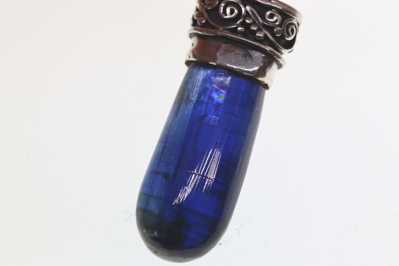 クリックで画像を表示