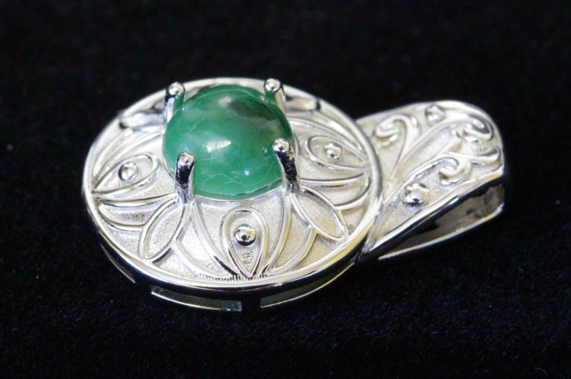 クリックで画像を表示