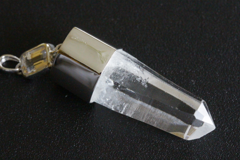 クリックで画像を表示