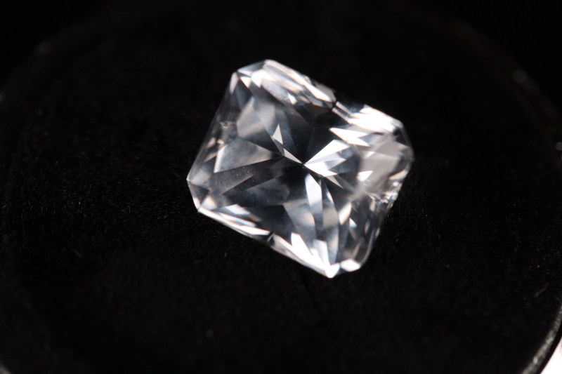 クリックで画像を表示