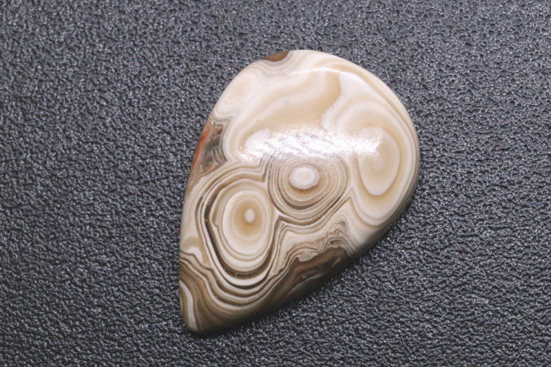 クリックで画像を表示