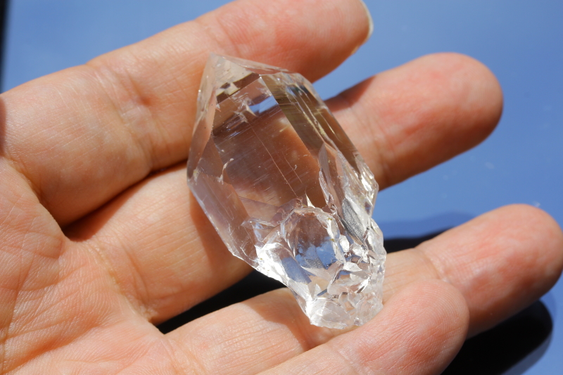 クリックで画像を表示