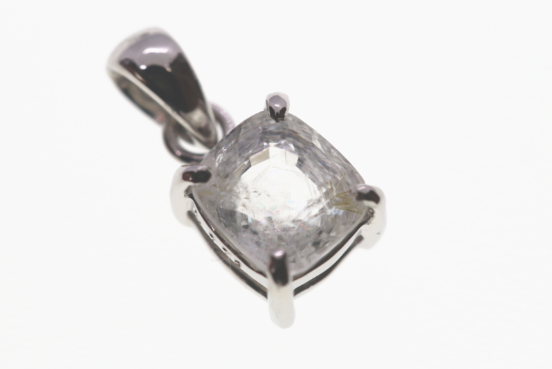 クリックで画像を表示