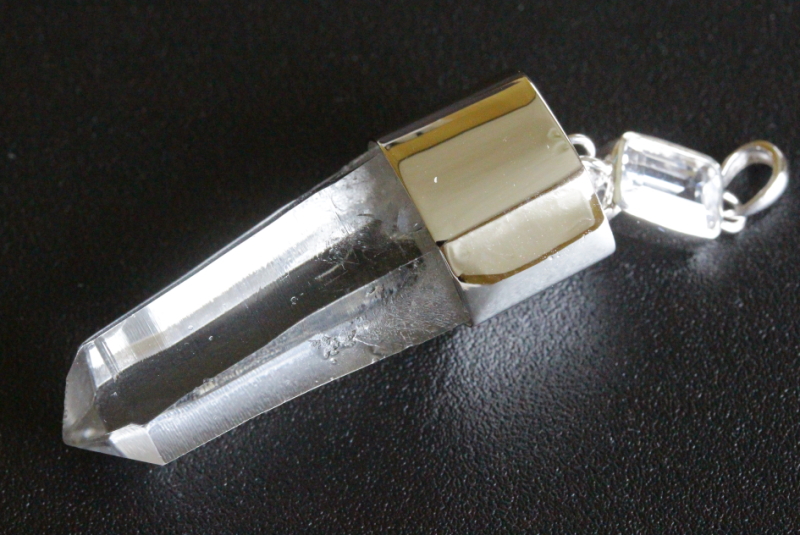 クリックで画像を表示