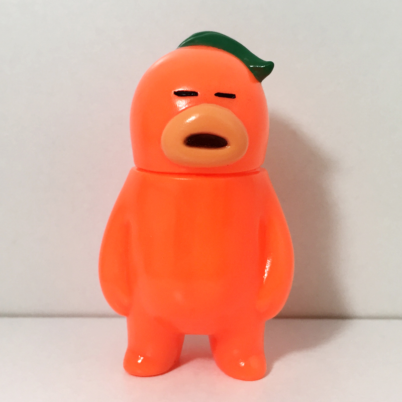 アレの見守りソフビ人形【MIKAN Orange】※特製みかん箱セット | MAD