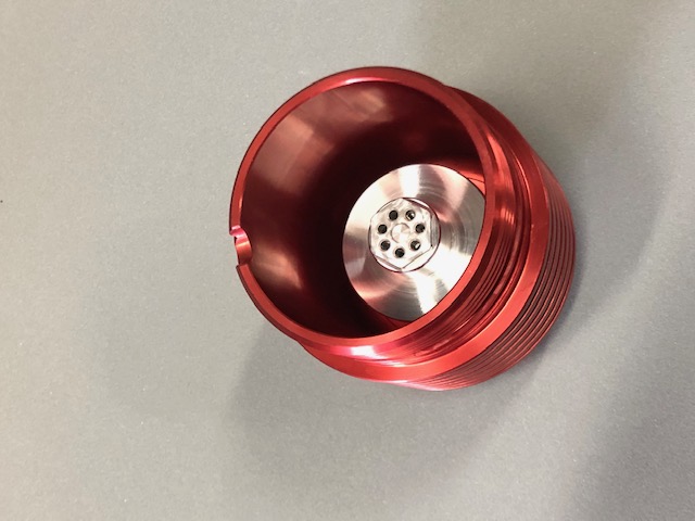 アバルト500/595用オイルフィルターキャップ | マエカワ
