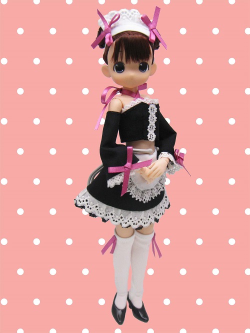 ちっちゃなもこちゃん クロップドトップスメイド（濃茶髪、黒ドレス 
