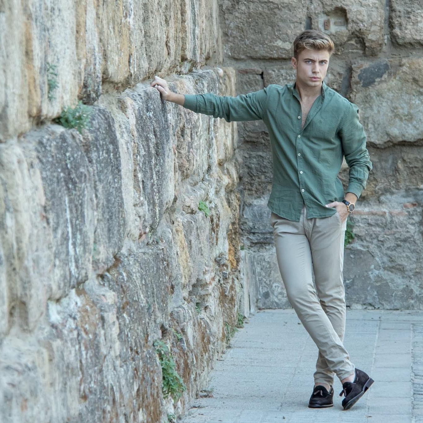 クリックで画像を表示