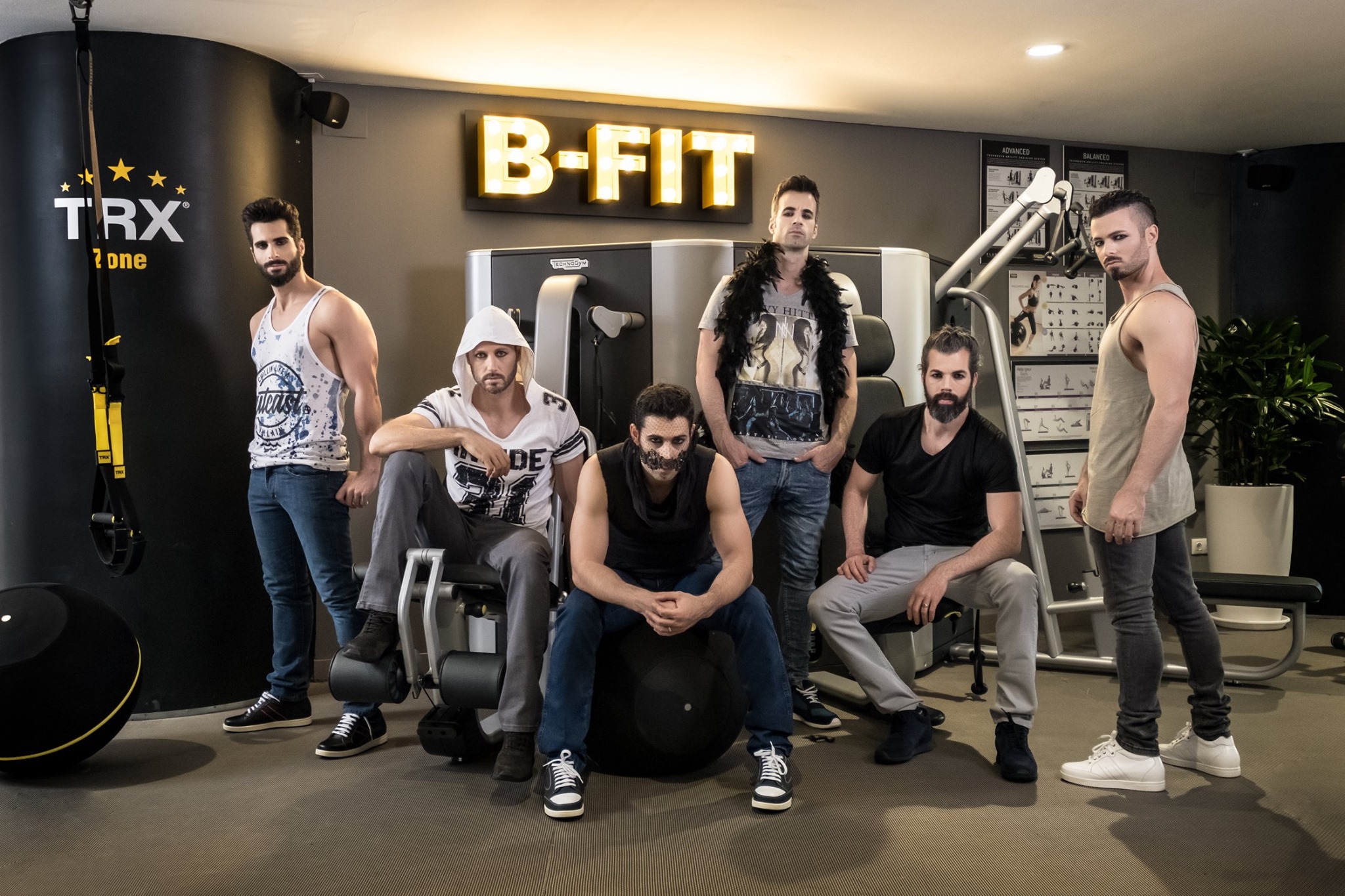 クリックで画像を表示