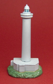 ダンバリーミント Fisherman's Cove ミニチュア灯台と漁村のセット 残波岬灯台（沖縄県）ミニチュア 置物 | マツ・モデルデザイン