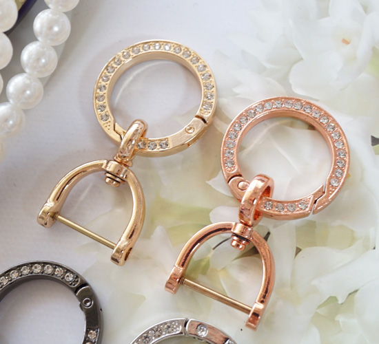 クリックで画像を表示