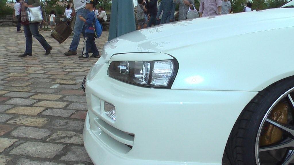 スカイラインR34 アイライン | BSK ローレルC35スカイラインR34 