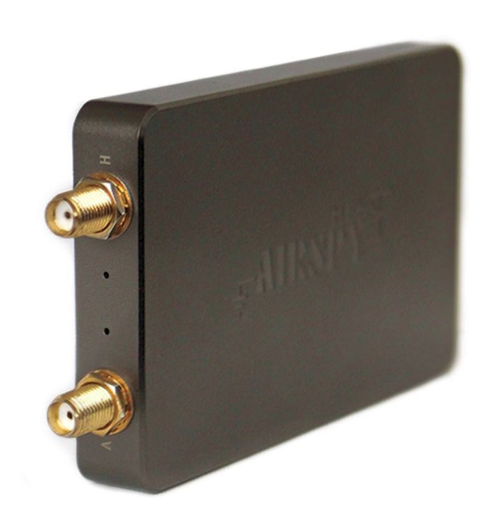 及びMLAAirspy HF+ Discovery ソフトウェア無線(SDR)受信機