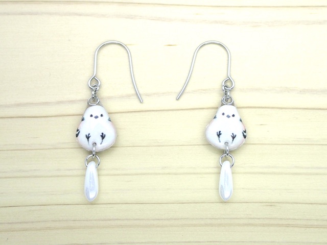 No.612-C　シマエナガ☆水彩画風☆レジンピアス・イヤリング No.612-C シマエナガ☆水彩画風☆レジンピアス・イヤリング No