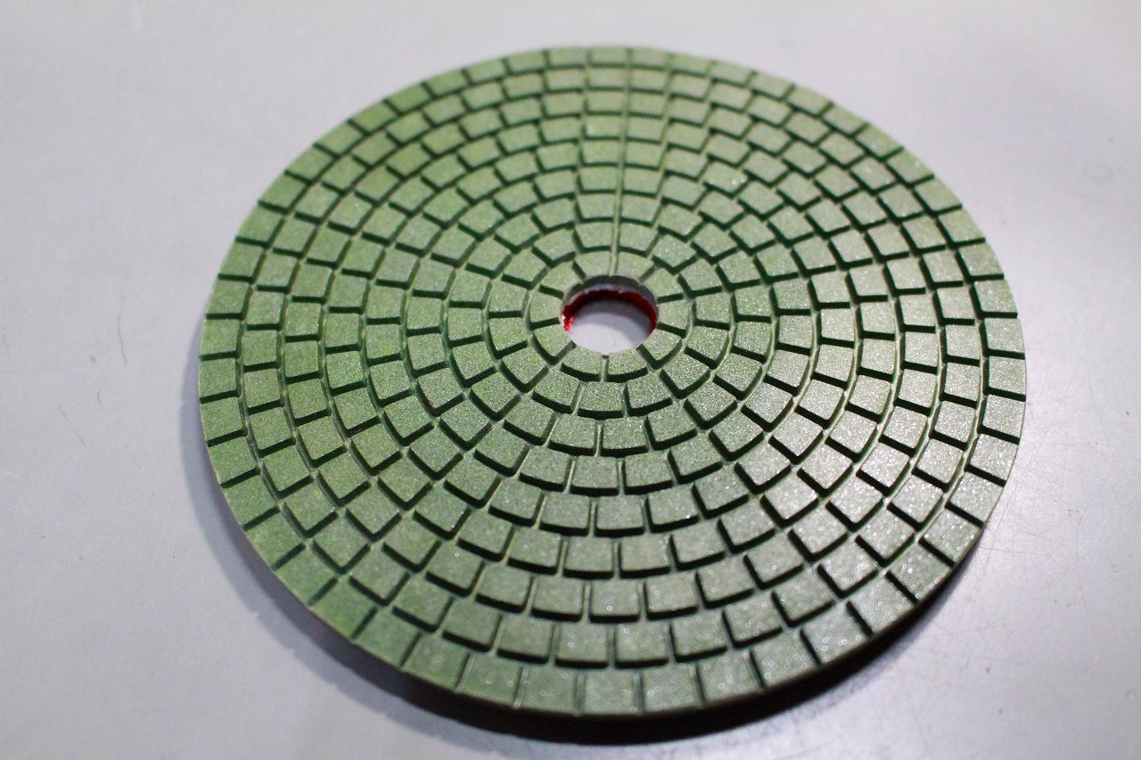 クリックで画像を表示