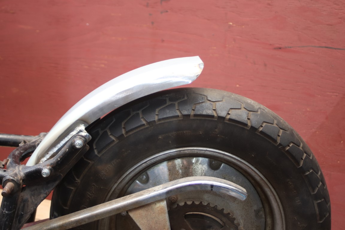 パンダロケット製jazz用フラットフェンダー