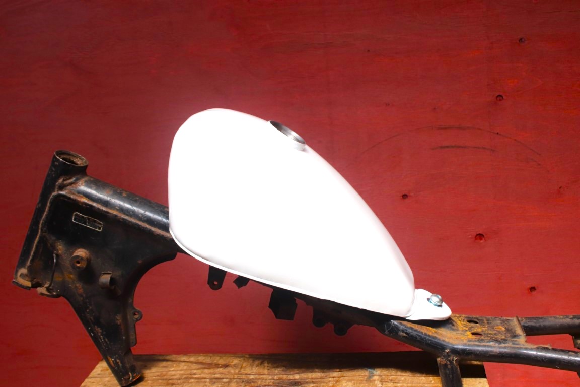 スポタン　チョッパー SPORTSTER 07〜スポーツスター用 ガスタンク ハーレー