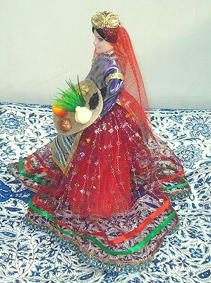 NO1348 イラン民族衣装・人形(お正月の飾り付き) | ペルシャ雑貨ナスリーン